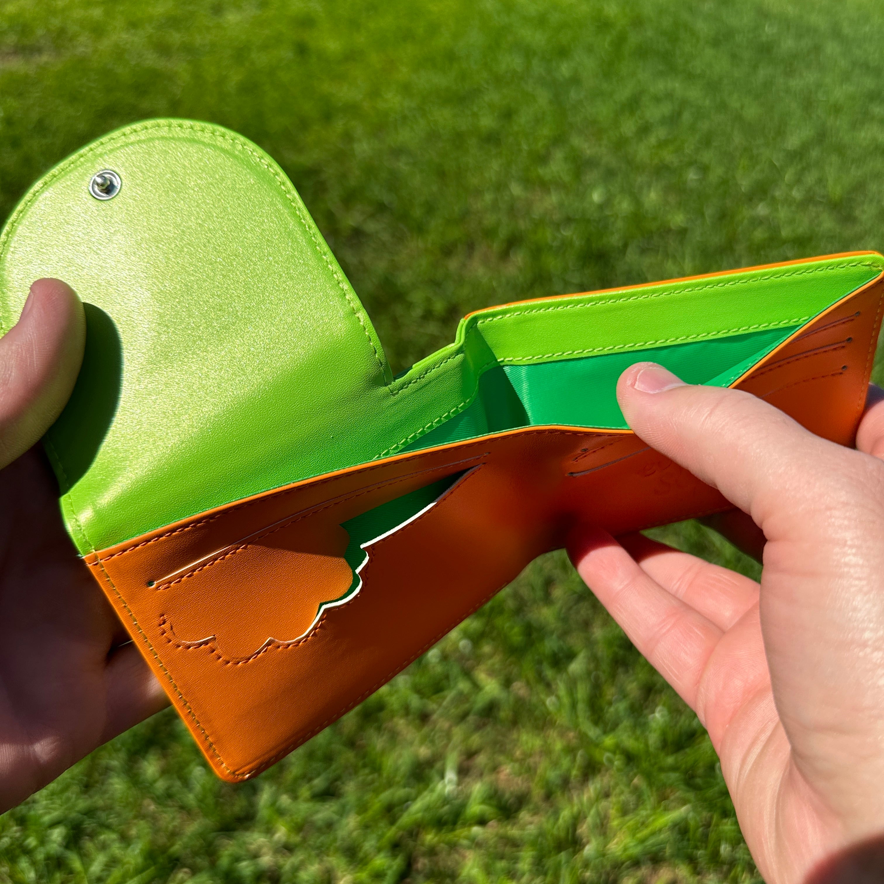 Orange Gummy Worm Wallet🍊